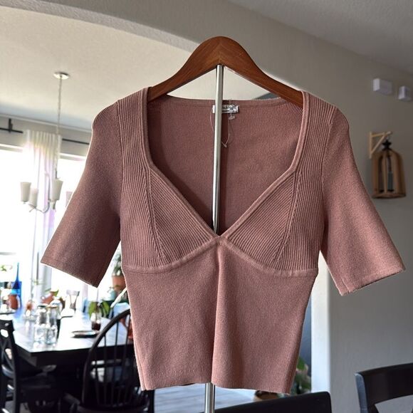 NWOT Free People Teagan Swit 1/4 Short Sleeve Ribbed V-Neck Top Fitted Cropped - Picture 10 of 12